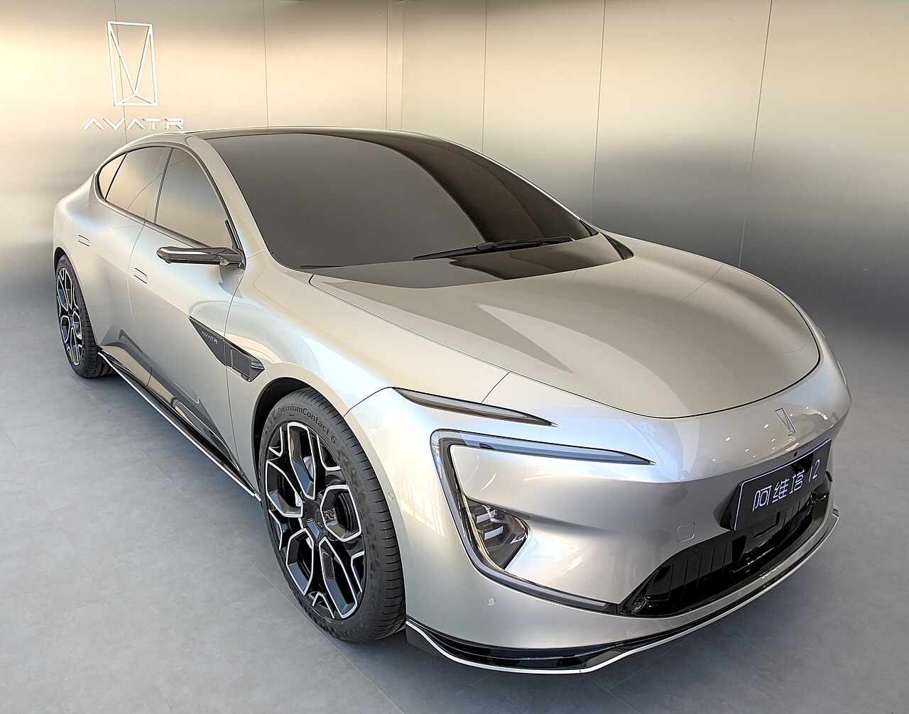 Автомобиль Avatr