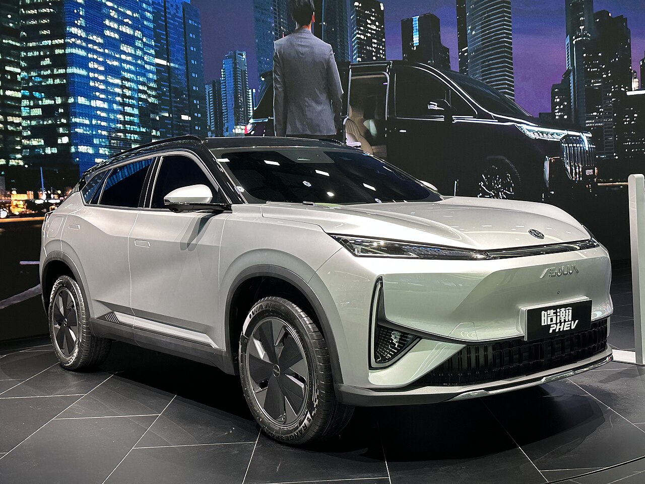 Автомобиль Dongfeng