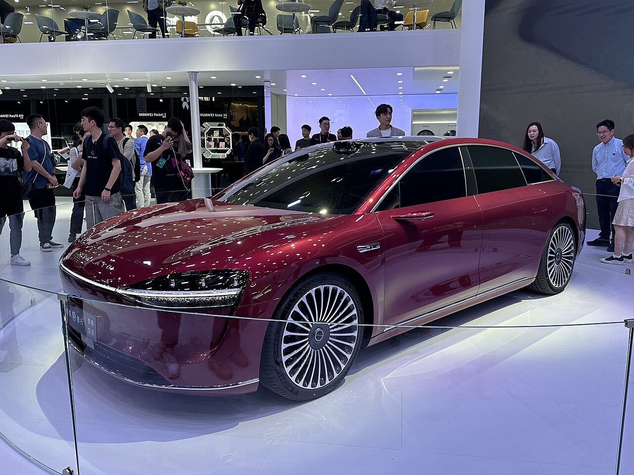 Автомобиль Stelato